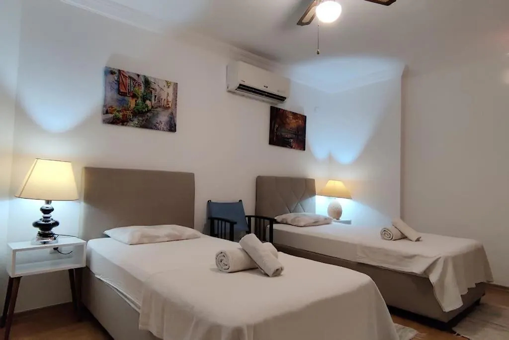 Arslan Villa With Pool Marmaris