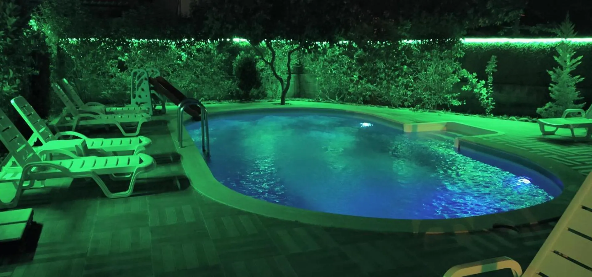 Arslan Villa With Pool Мармарис